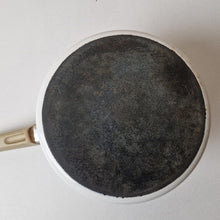 Load image into Gallery viewer, Vintage 1960's Enamelware Dutch 60's Cooking Pot Groovy Flower Power Pot No Lid