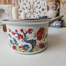 Load image into Gallery viewer, Vintage 1960's Enamelware Dutch 60's Cooking Pot Groovy Flower Power Pot No Lid