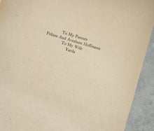 Load image into Gallery viewer, The Sound of One Hand: 281 Zen Koans with Answers(Paladin) by Yoel Hoffman