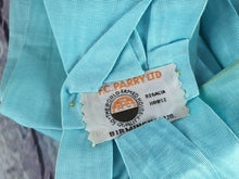 Load image into Gallery viewer, Vintage Freemasons Masonic masonic ROH Old Hakin Lodge 7202 regalia and gloves,