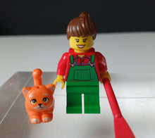 Load image into Gallery viewer, LEGO City Female Gardener Minifigure Cat Figure Red Paddle Accessory
