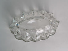 Load image into Gallery viewer, Vintage Antique Glass Jelly Mold Jello Mold Clear glass, 9.2cm x 11cm x 17cm