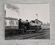 Load image into Gallery viewer, Black White Photo Locomotive Steam Engine Great Central Railway 24/11/87 69523 Rothley to Laughborou