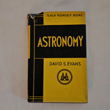 Load image into Gallery viewer, TEACH YOURSELF ASTRONOMY by David S Evans 1957 Vintage Book