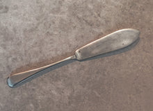 Load image into Gallery viewer, Vintage EPNS A1 Butter / Pâté Knife 20.5cm long