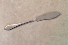 Load image into Gallery viewer, Starlite Stainless Steel Butter / Cheese / Cake Knife – 20cm Long