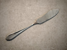 Load image into Gallery viewer, Starlite Stainless Steel Butter / Cheese / Cake Knife – 20cm Long