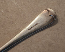 Load image into Gallery viewer, Vintage Joseph Elliot & Sons EPNS Table Spoon – 20cm, Hallmarked J.E&SS EP A1