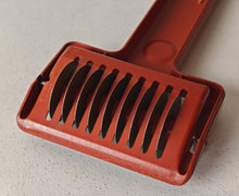 Load image into Gallery viewer, Vintage Handheld Pasta Cutter – 16cm Long Plastic Metal, Retro Kitchenalia