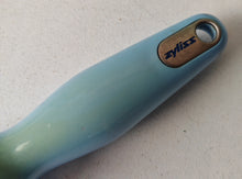 Load image into Gallery viewer, Vintage Zyliss Ice Cream Scoop 19cm Stainless Steel Blue Gradient Handle – Used