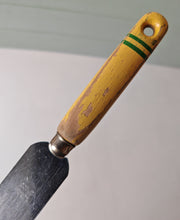 Load image into Gallery viewer, Vintage Skyline Offset Spatula – 30cm Long – 3.5cm Wide – Yellow Wooden Handle