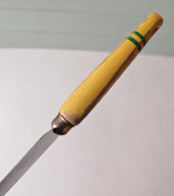 Load image into Gallery viewer, Vintage Skyline Offset Spatula – 30cm Long – 3.5cm Wide – Yellow Wooden Handle