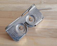 Load image into Gallery viewer, Vintage Skyline Knife Sharpener – Stainless Steel – Made in England