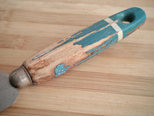 Load image into Gallery viewer, Vintage Palette Knife with Distressed Blue Wooden Handle – 29cm Long
