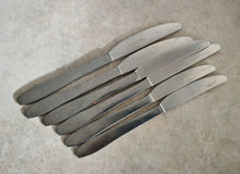 Load image into Gallery viewer, Vintage Stainless Steel Table Knives Set – Sheffield England – Emperor Stainless – Used Cutlery – 6-Piece