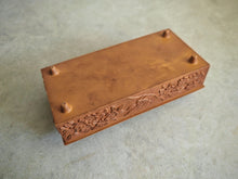 Load image into Gallery viewer, Vintage Style Embossed Plastic Trinket Box - Bird & Floral Design - 15cm x 7.5cm x 4.5cm
