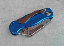 Load image into Gallery viewer, Blue Folding Utility Knife – Multi-Tool Pocket Cutter with Belt Clip – Retractable Blade, Pat Pending Design