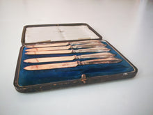 Load image into Gallery viewer, Vintage Walker & Hall Sheffield Silver Plate Knife Set Boxed 5 Knives (1 Missing) 18cm