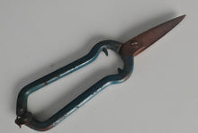 Load image into Gallery viewer, Vintage Garden Pruning Shears 17cm Metal Snips Blue Handle Rusty Patina Tool
