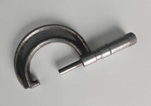 Load image into Gallery viewer, JT Slocomb Co 1"-2" Micrometer Gauge Vintage Precision Measuring Tool w/ Case