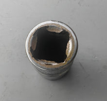 Load image into Gallery viewer, Bedford 11/16 AF Socket SJA22 Chrome Vanadium Made in England 1/2" Drive