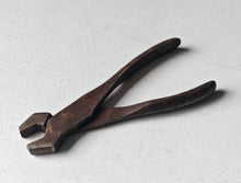 Load image into Gallery viewer, Vintage 6" NEWERA Slip Joint Pliers 15.5cm England – Antique Hand Tool