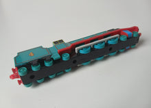 Load image into Gallery viewer, Thomas & Friends Gordon No.4 Push Along Toy Train Engine Gullane 2004