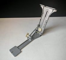 Load image into Gallery viewer, Vintage CAM-BRAC Adjustable Bracket Clamp Tool For Vintage Slide Projector