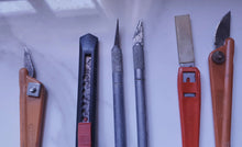 Load image into Gallery viewer, Job Lot Of 6 Craft Knives (Knife) & Blades In Plastic Case, All used, blades are new.  Craft supply