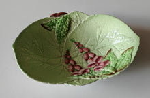 Load image into Gallery viewer, Vintage Carlton Ware Leaf Dish , Foxglove Design , Australian Registered Design , England , 20.5x15x