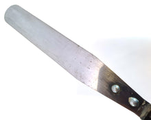 Load image into Gallery viewer, Vintage Retro Spreader Cake Icing  Spatula Wood Handle, Kitchen Utensil, Kitchenalia