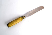 Load image into Gallery viewer, Vintage Wostenholm & Son Retro Spreader Cake Icing Spatula , Sheffield England, Wood Handle, Kitchen Utensil, Kitchenalia
