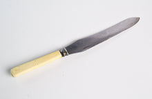 Load image into Gallery viewer, Vintage  Plastic Handle Kitchen Cutting  Knife Stainless Steel  Blade  , Made In England England