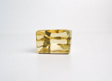 Load image into Gallery viewer, Vintage Glendinning Monument Glass Paperweight Ornament, Holiday Souvenir