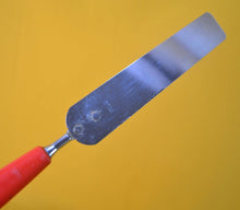 Load image into Gallery viewer, Vintage Retro Cake Icing Spreader Spatula Red Plastic Handle, Kitchen Utensil, Kitchenalia