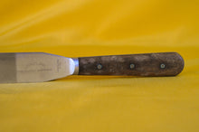 Load image into Gallery viewer, Vintage Retro Venture Spreader Cake Icing Spatula Wooden Handle, Kitchen Utensil, Kitchenalia, Made by HM Slater Sheffield