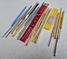 Load image into Gallery viewer, Vintage A.W. Parker "Vector" Pencil Tin, Knitting Tin w/ Knitting Goodies, Knitting Travel Kit, Retro Knitting Supplies In Tin