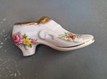 Load image into Gallery viewer, Vintage Bone China Shoe, Flowers and Gold Trimming, English Fine Bone China, Lady Eleanor
