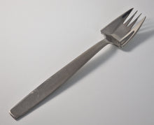 Load image into Gallery viewer, Viners Splayd Combination Knife Fork and Spoon By McArthur 18/8 Ireland, 1978 made 1976 designed