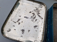 Load image into Gallery viewer, Antique Full-Colour Tin by Bluebird Toffee of England: 'TWO SONGBIRDS'