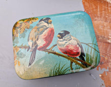 Load image into Gallery viewer, Antique Full-Colour Tin by Bluebird Toffee of England: 'TWO SONGBIRDS'