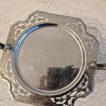 Load image into Gallery viewer, Vintage 2-Tier Metal Cake Stand Classic Serving Plate 17.5 cm High