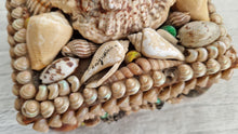 Load image into Gallery viewer, Vintage kitsch seaside souvenir shell jewellery trinket box rectangle shaped