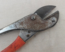 Load image into Gallery viewer, Vintage Ratchet Pruning Shears – Rolcut Model 50 – 20cm Long – Made in England