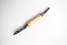 Load image into Gallery viewer, Antique Two Blade Pocket Knife, Small size, Steel Blades