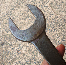 Load image into Gallery viewer, Vintage BOC 11.5cm Short Spanner Wrench British Oxygen Company Solid Steel used