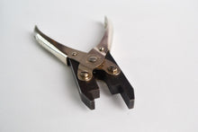 Load image into Gallery viewer, ITT CANNON 320-7445-000 Termination Terminating Tool Hand Crimp