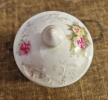 Load image into Gallery viewer, Round Hand Painted Floral Flower Ceramic Trinket Box