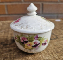 Load image into Gallery viewer, Round Hand Painted Floral Flower Ceramic Trinket Box