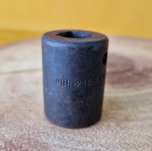 Load image into Gallery viewer, Snap-On 3/4 PDH-240 USA 12 point socket. Pat no. 3273430